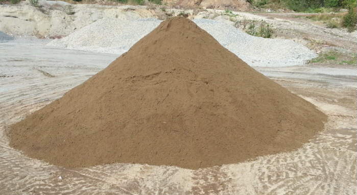 Bob's Topsoil. Nanaimo Ladysmith Lawn & Garden Topsoil